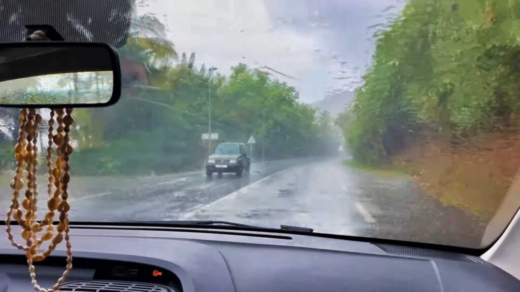 Driving in rain in Moorea
