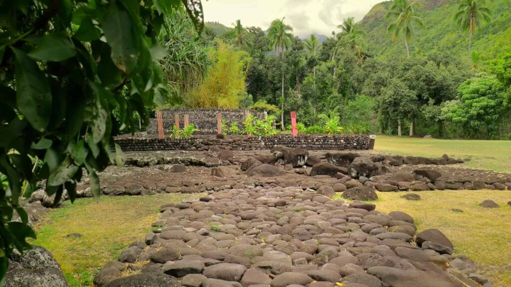 Arahurahu Marae temple