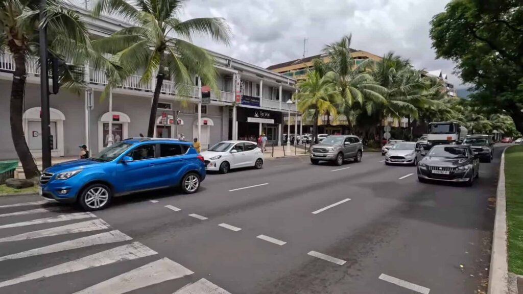 cars in Papeete city