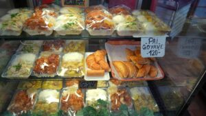 15 Things About Living in Tahiti (Cost of Living & More)